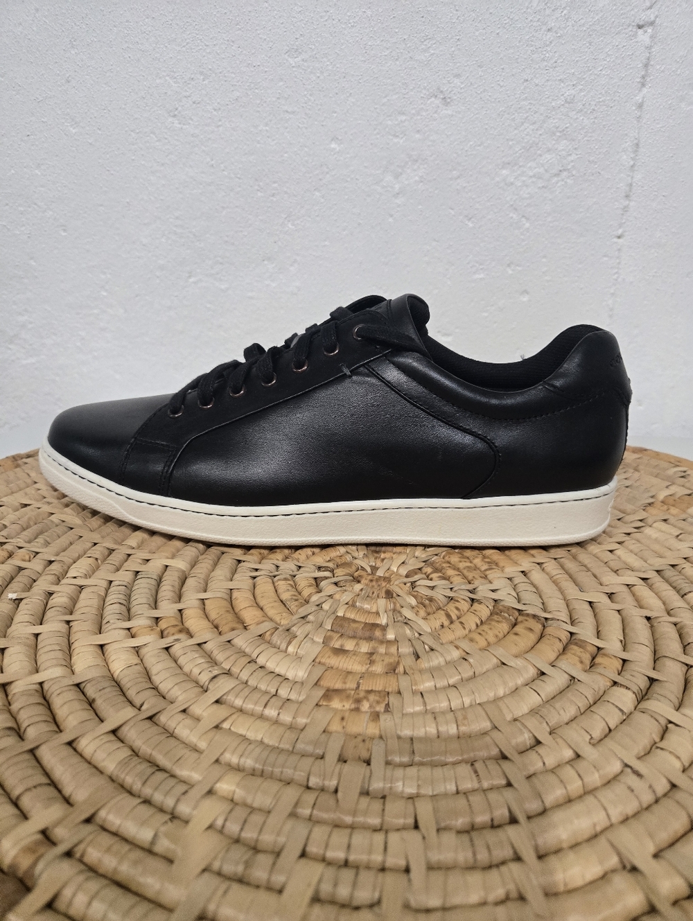 Cole Haan Men's Black White Sneakers 11.5 - Picture 3 of 8